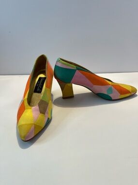 Kenneth Cole Multicolor Geometric Block Mid-Heel Pumps